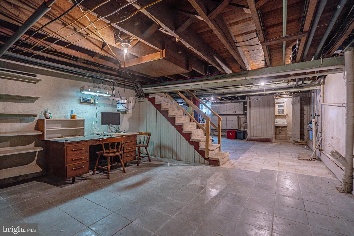 451 E Broad Street photo 49