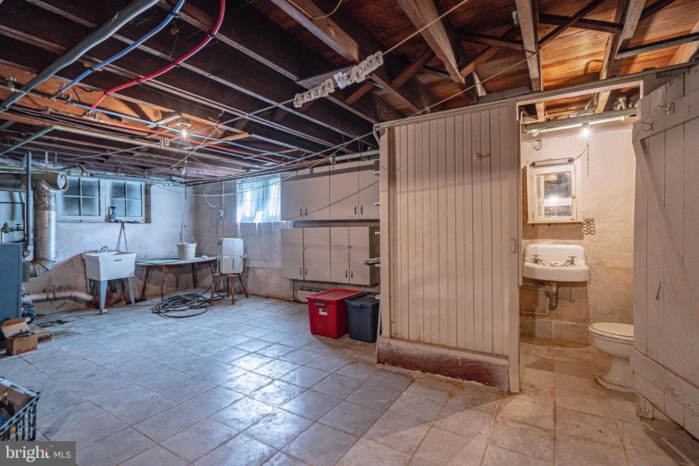 451 E Broad Street photo 50