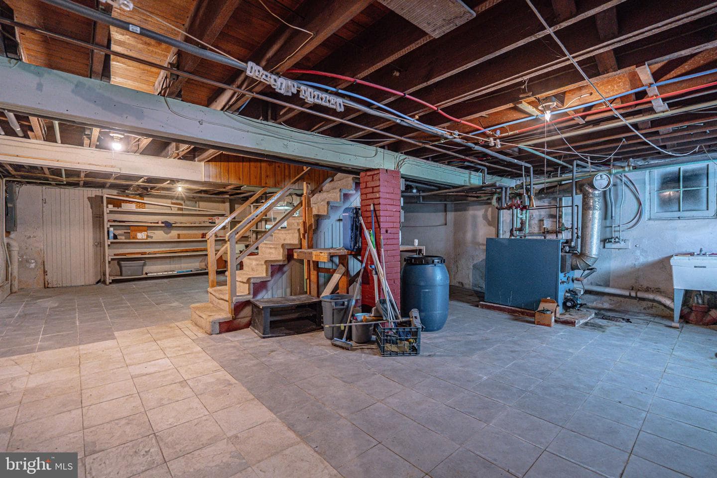 451 E Broad Street photo 52