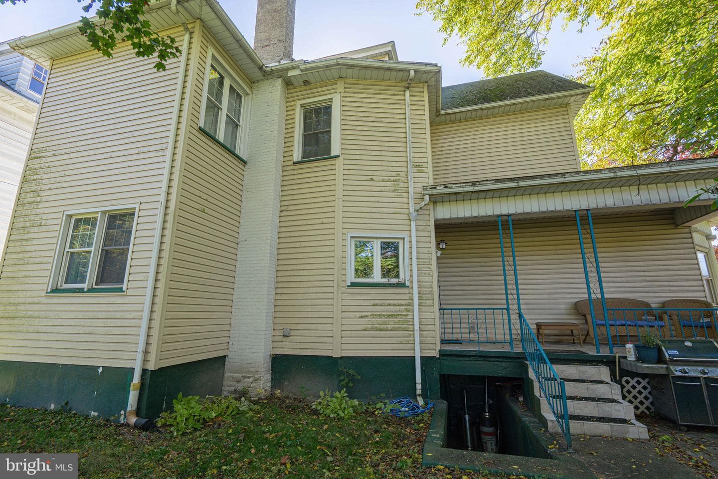 451 E Broad Street photo 63