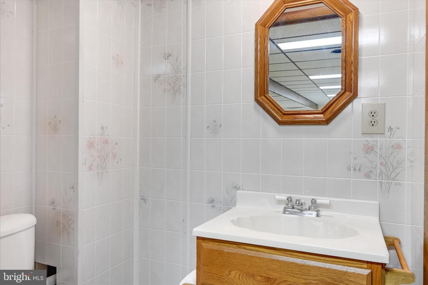 831 Cayuga Cove photo 31