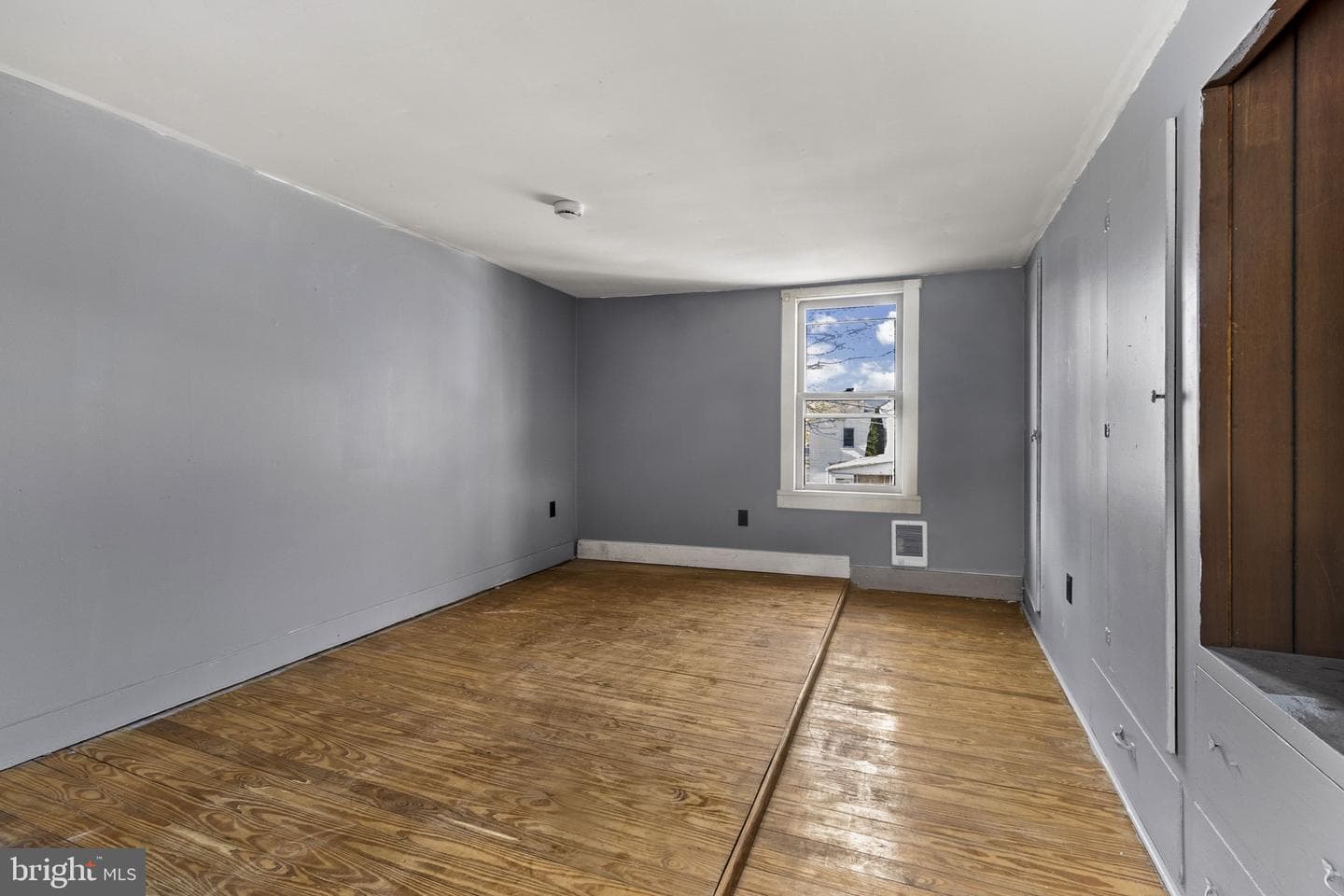 266 Mahanoy Street photo 30