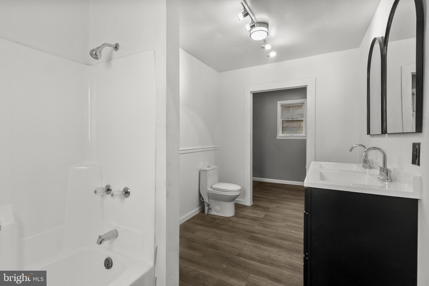 266 Mahanoy Street photo 34