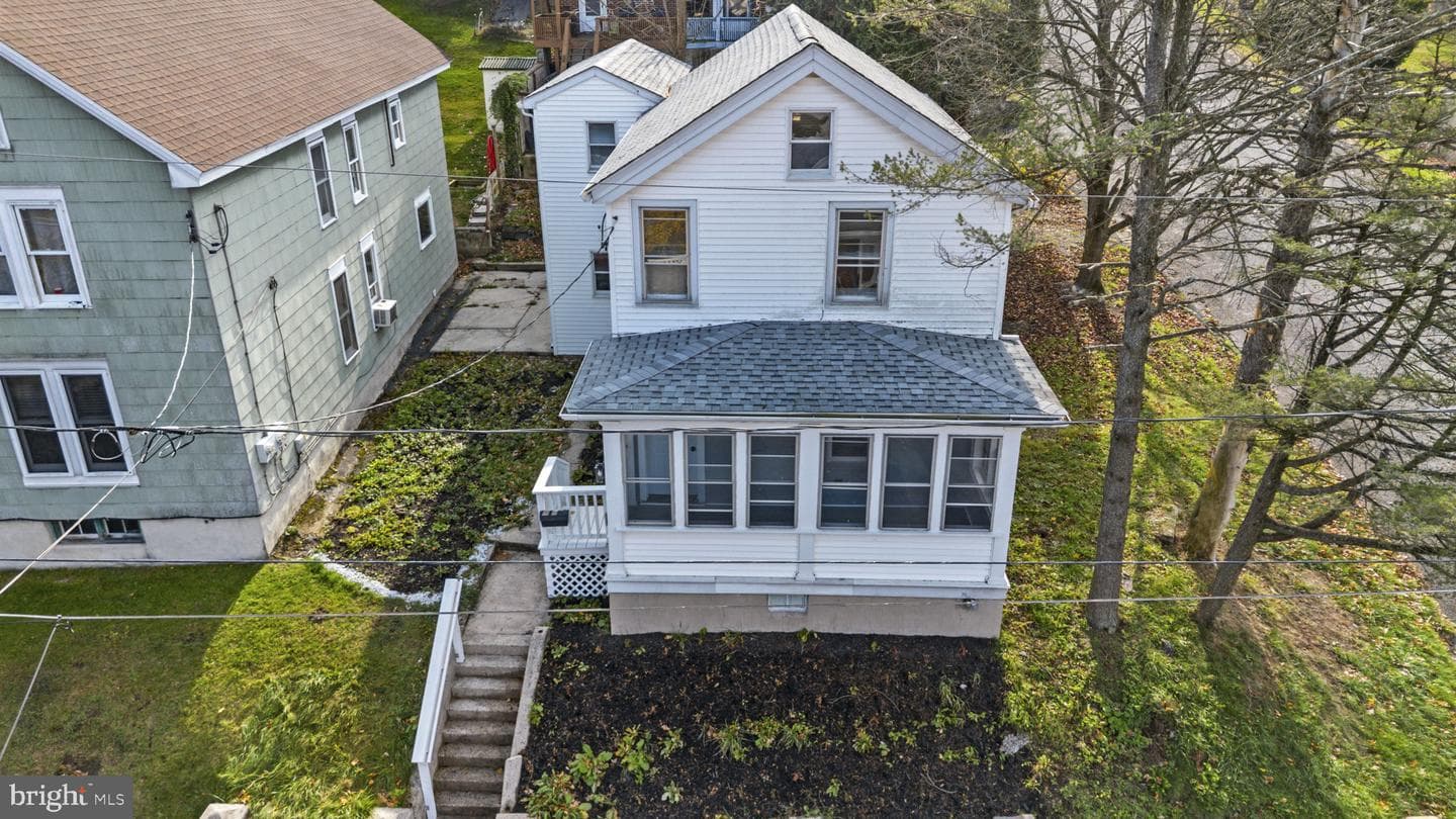 266 Mahanoy Street photo 48