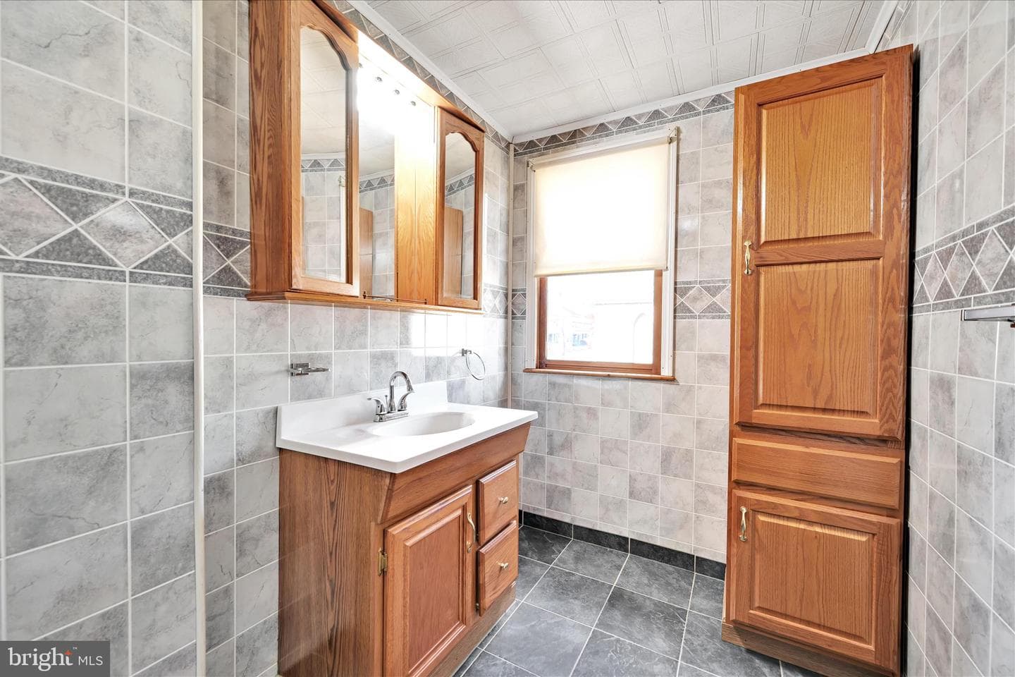 283 S Tulpehocken Street photo 18