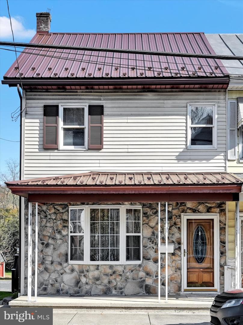 283 S Tulpehocken Street photo 3