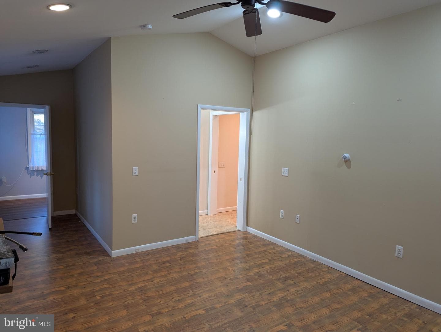 855 Water Street photo 17
