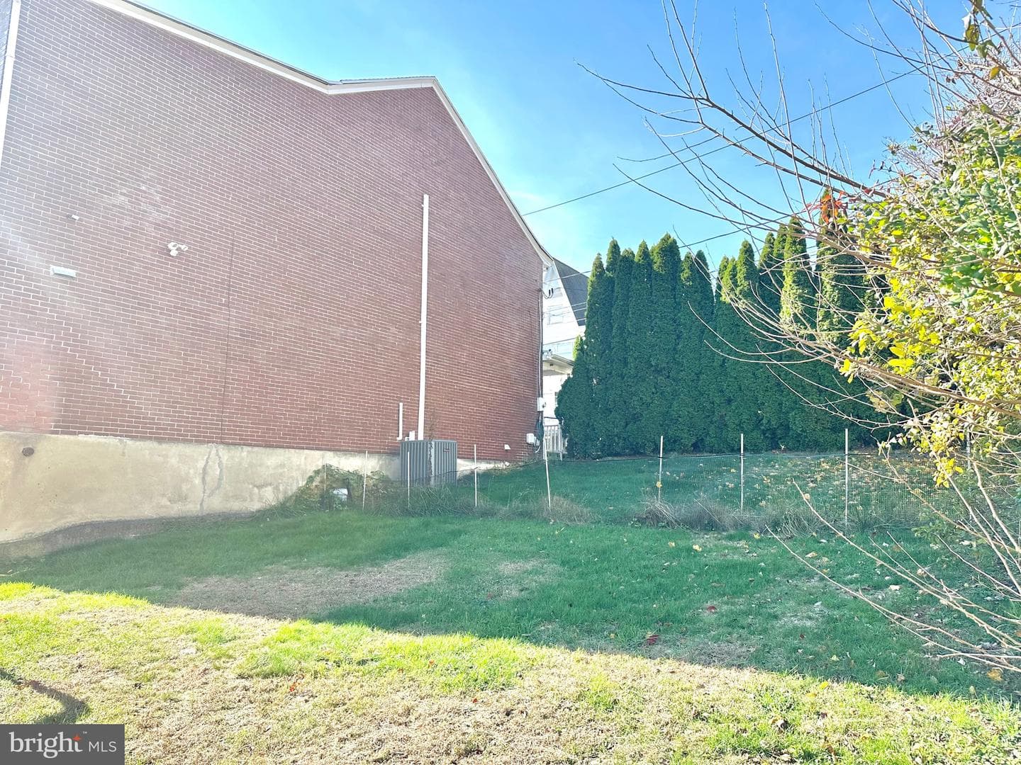 225 Cherry Street photo 38