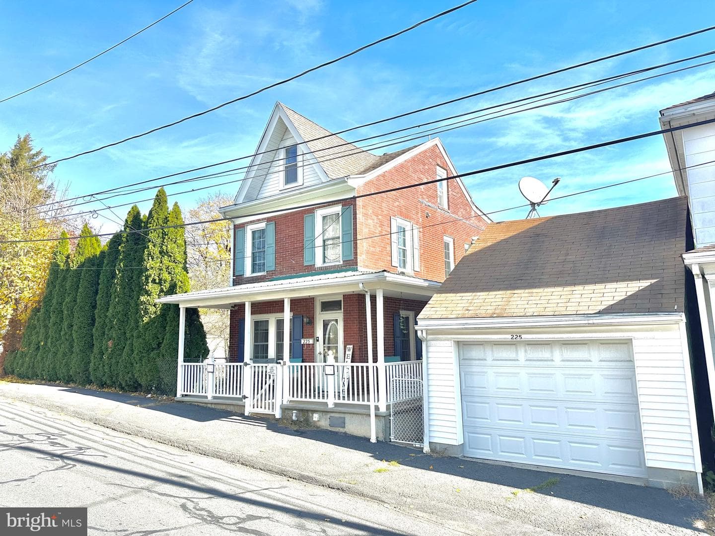 225 Cherry Street photo 5