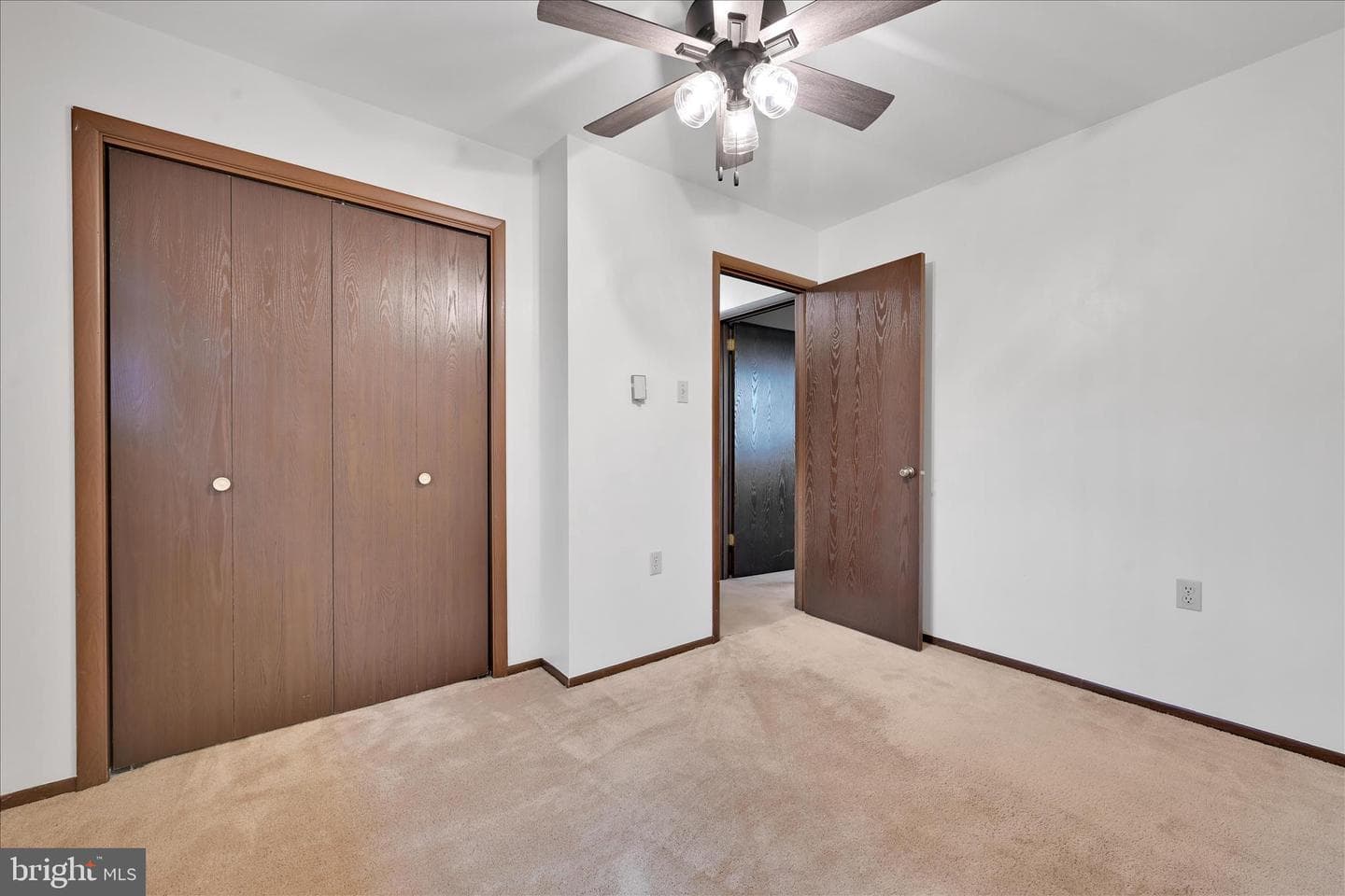 140 - 141 Navajo Drive photo 19