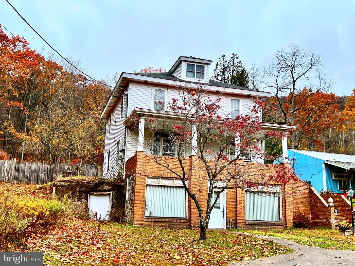 992 Fountain Street photo 44