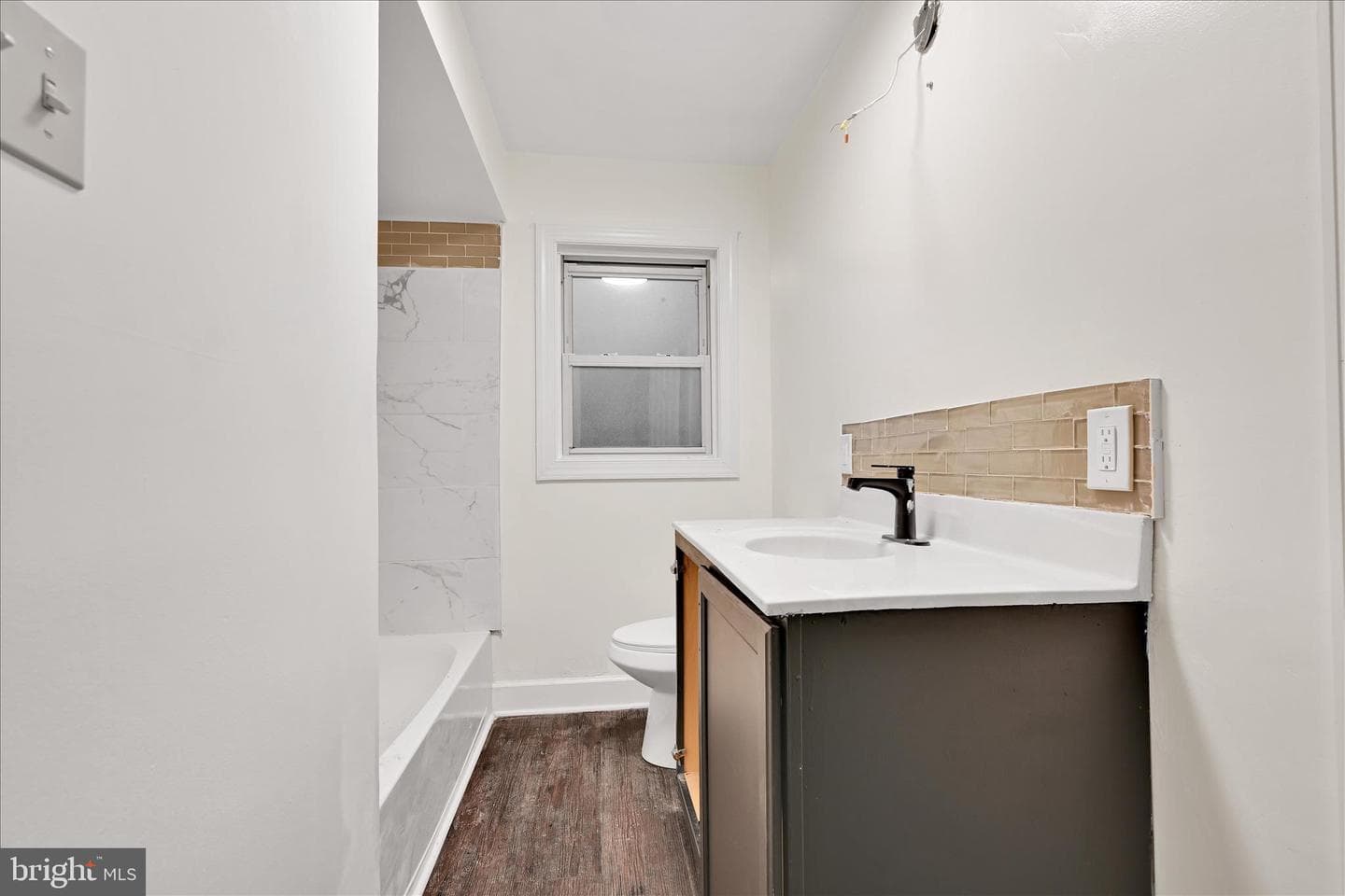 145 N Wylam Street photo 14