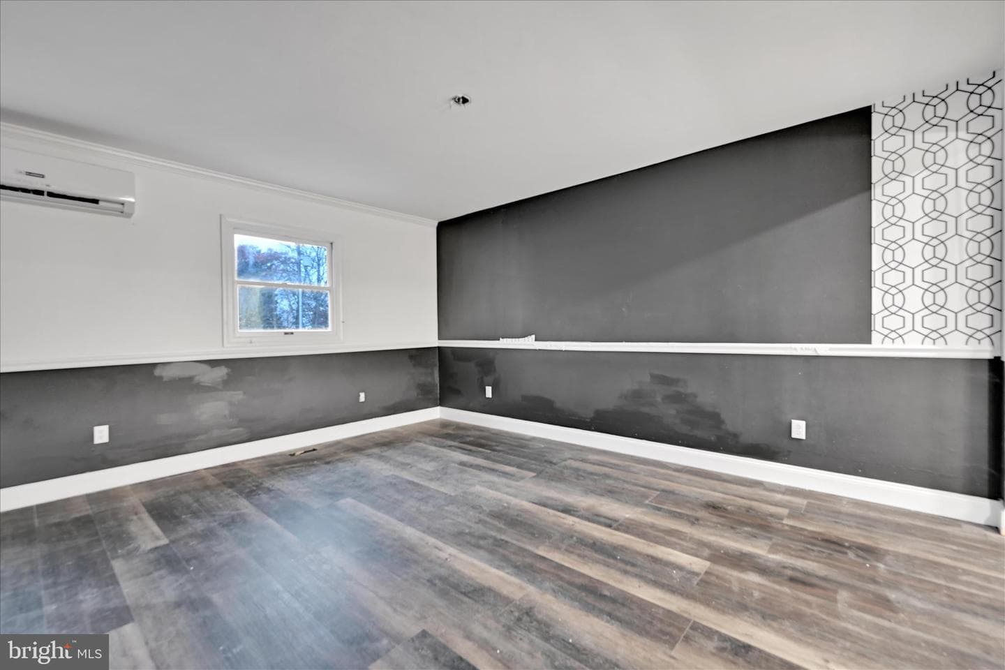 145 N Wylam Street photo 4