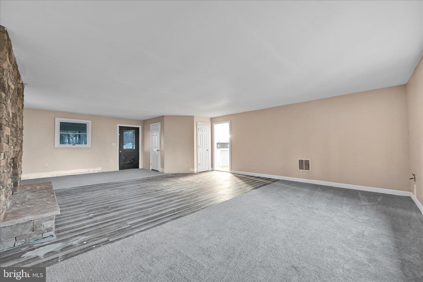 145 N Wylam Street photo 9