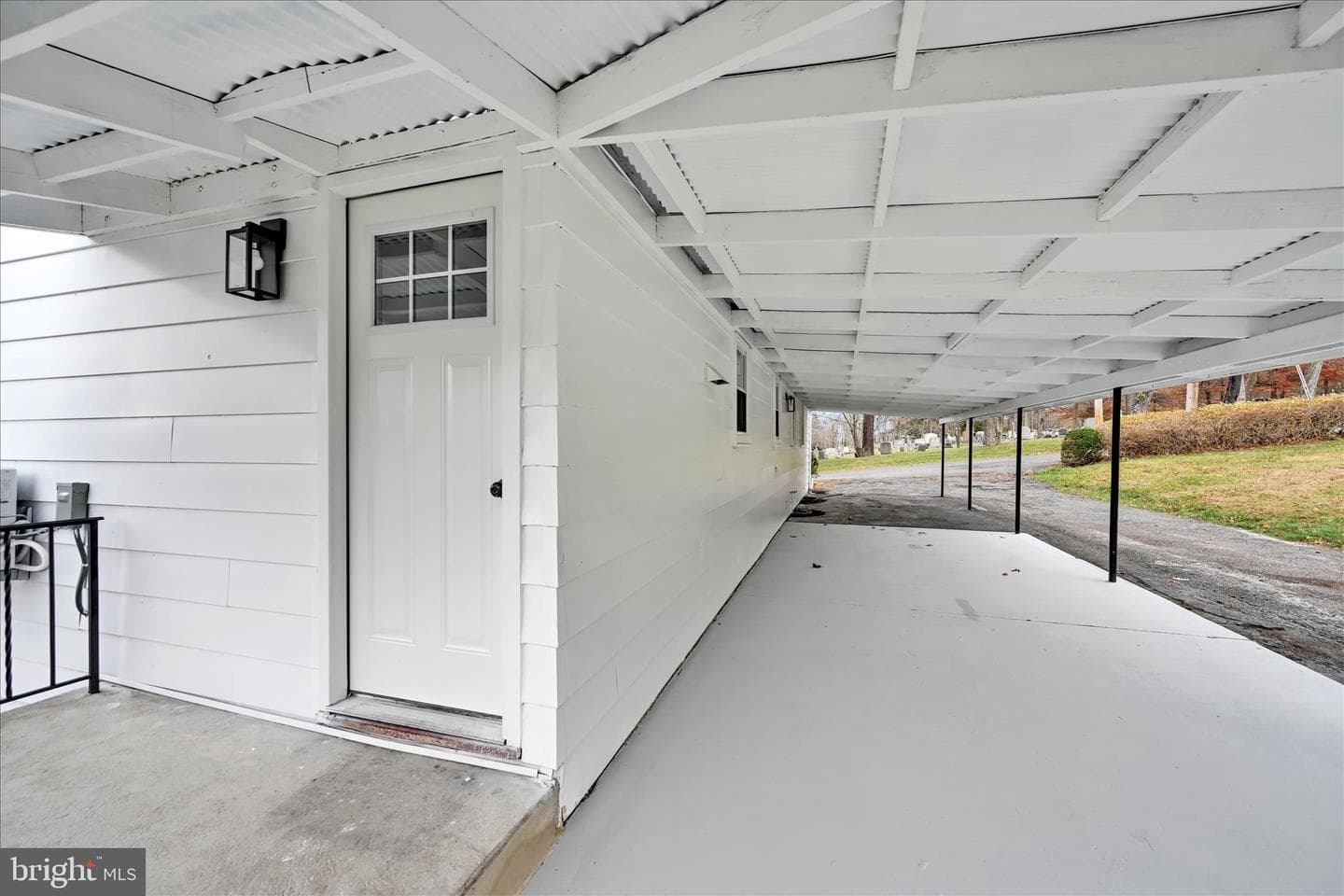 2200 S Spruce Street photo 27