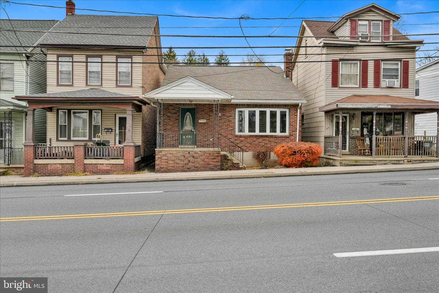 68 Center Avenue