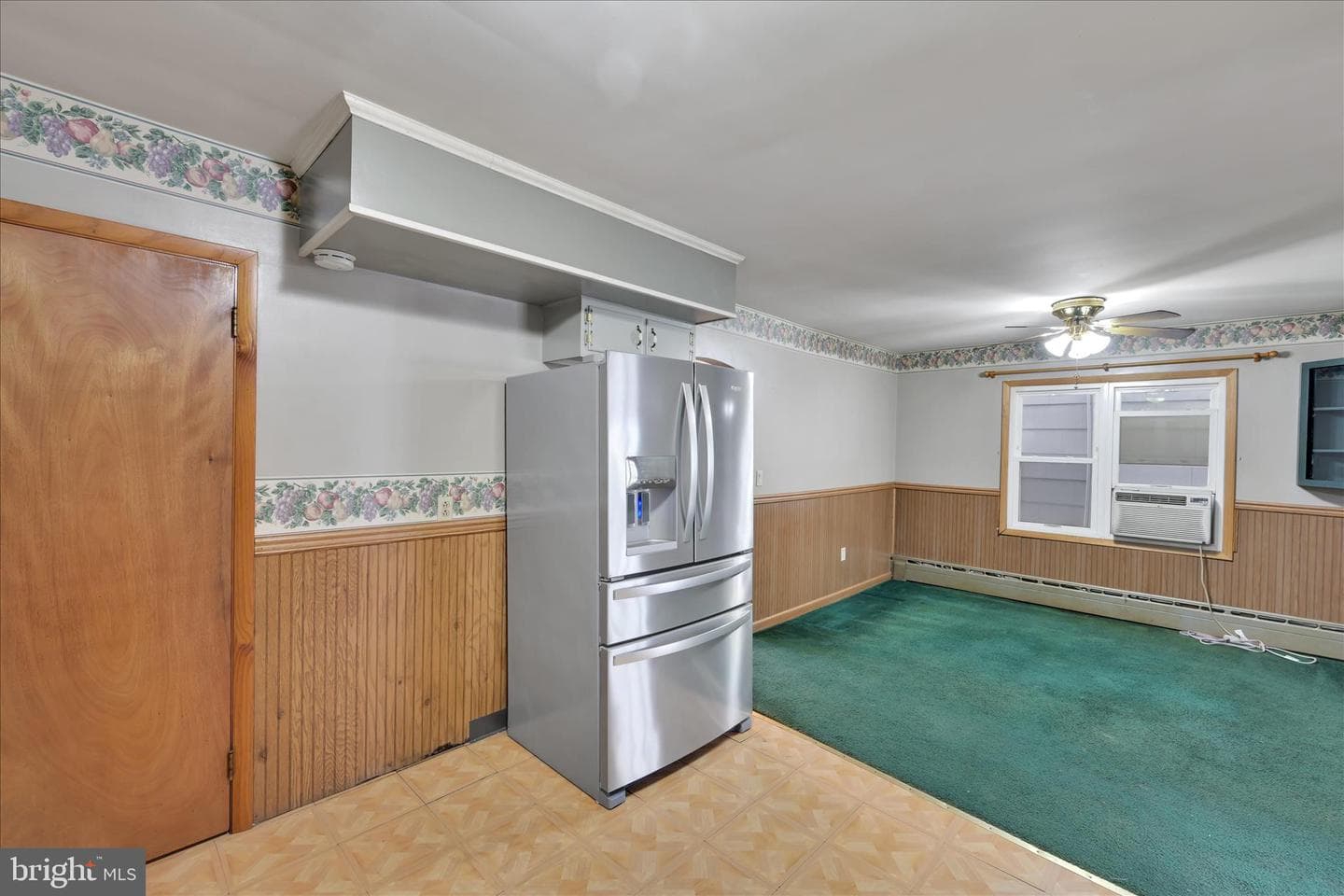 68 Center Avenue photo 9