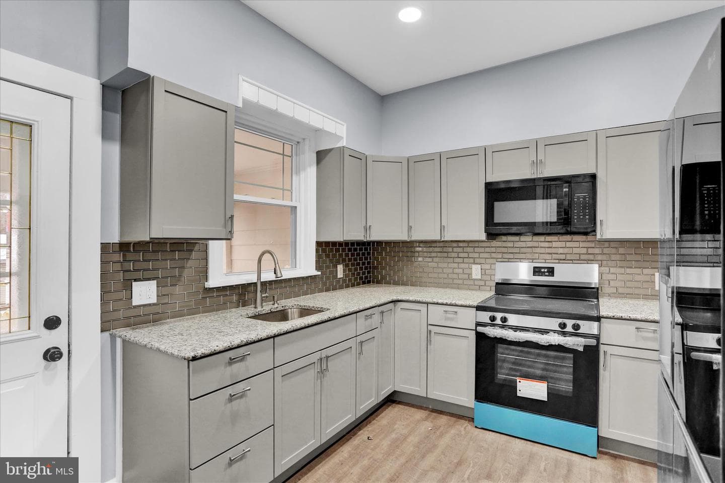 24 N Greenwood Street photo 10
