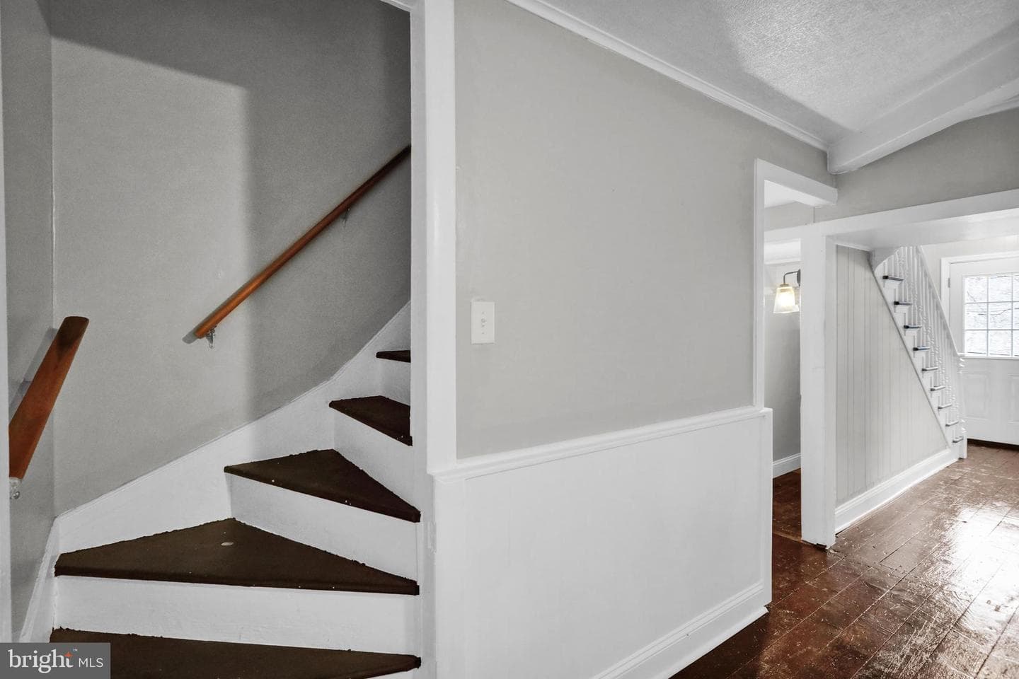 332 W Savory Street photo 10