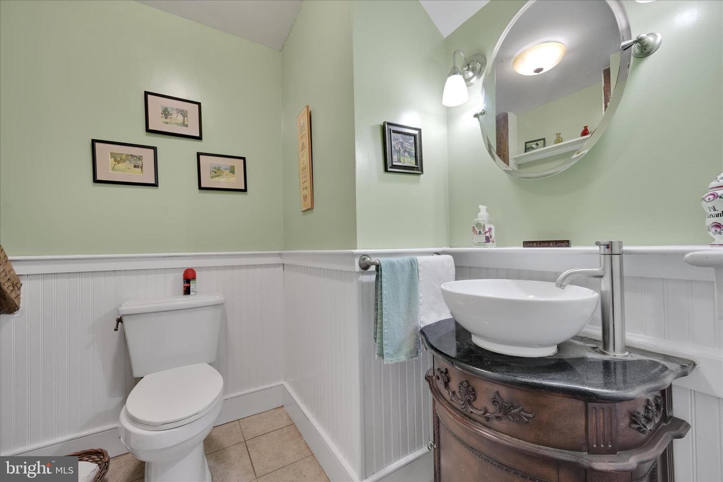 7 N Oak Lane photo 17