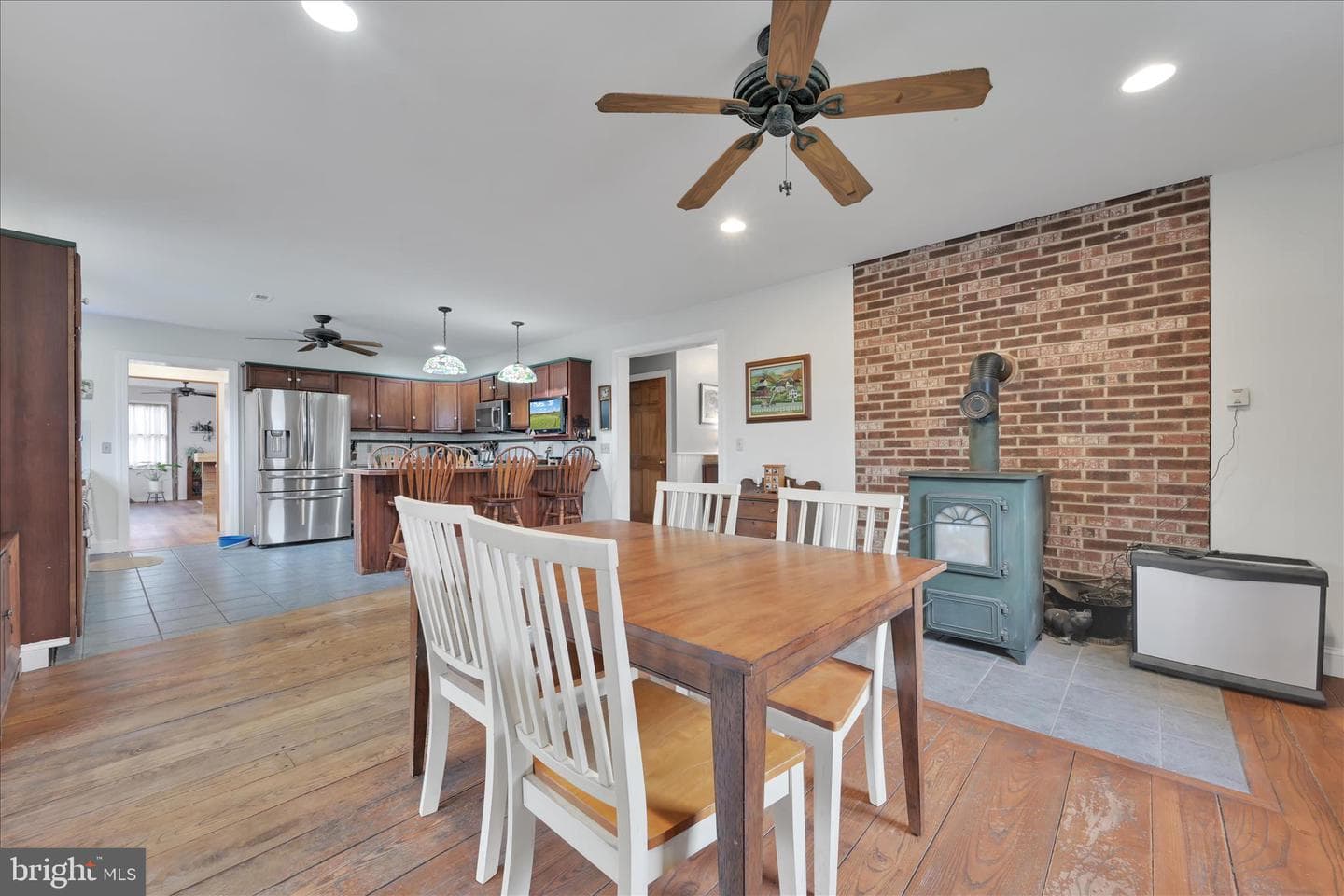 7 N Oak Lane photo 24