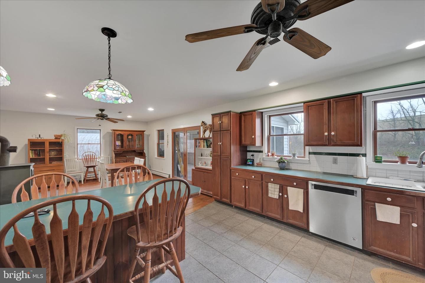 7 N Oak Lane photo 26
