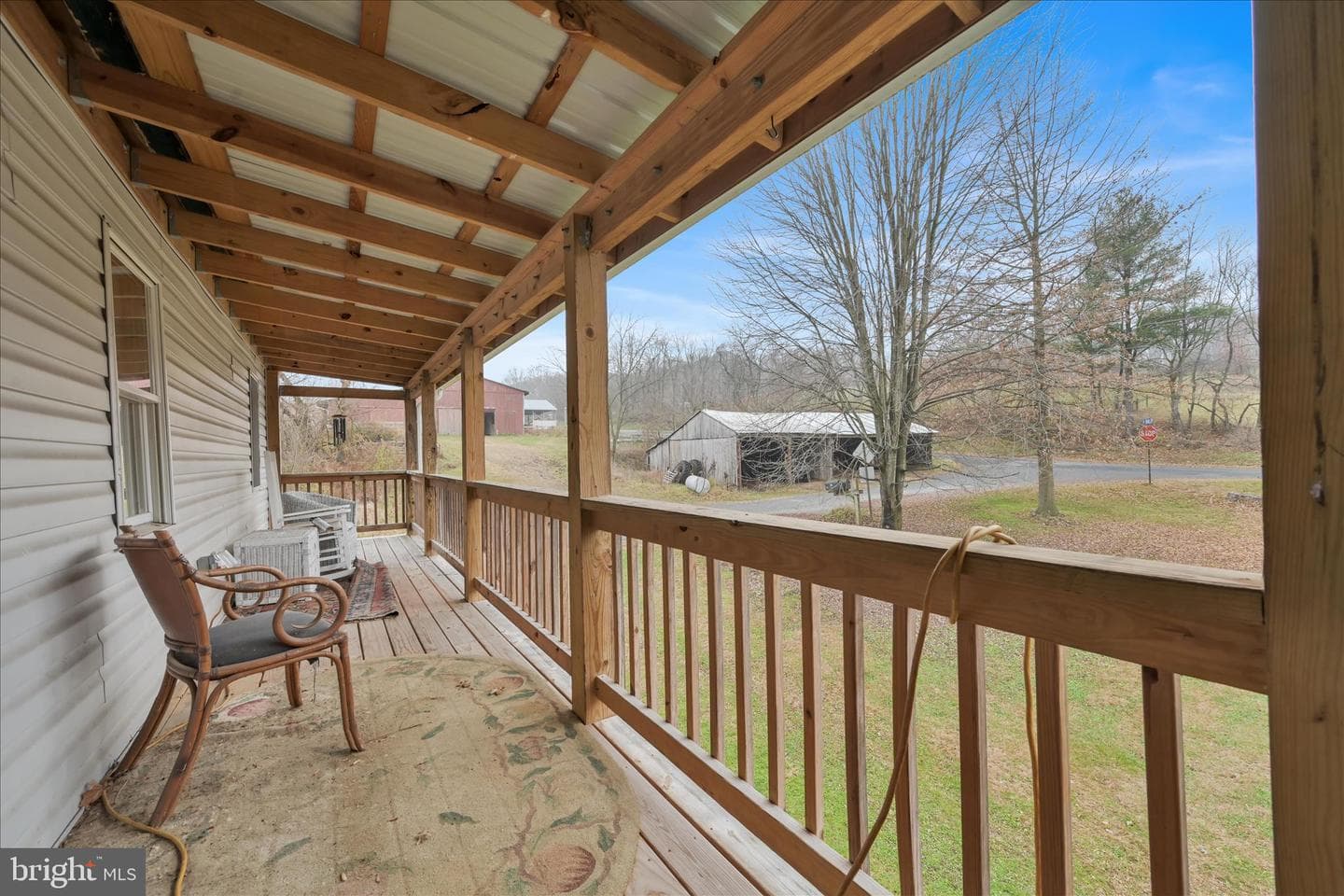 7 N Oak Lane photo 32