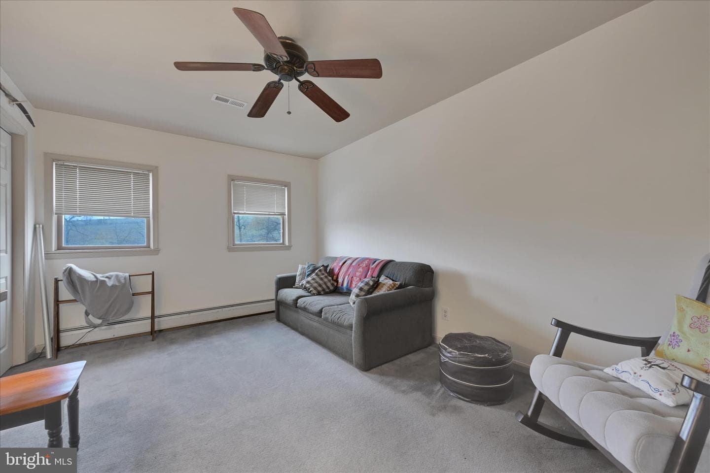 7 N Oak Lane photo 33