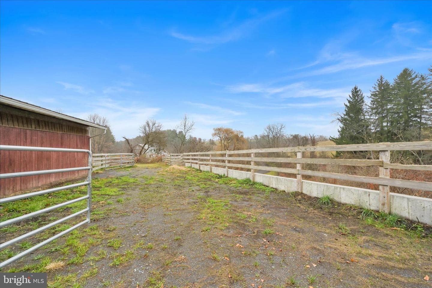 7 N Oak Lane photo 77