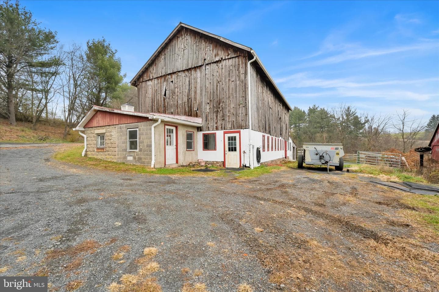 7 N Oak Lane photo 90