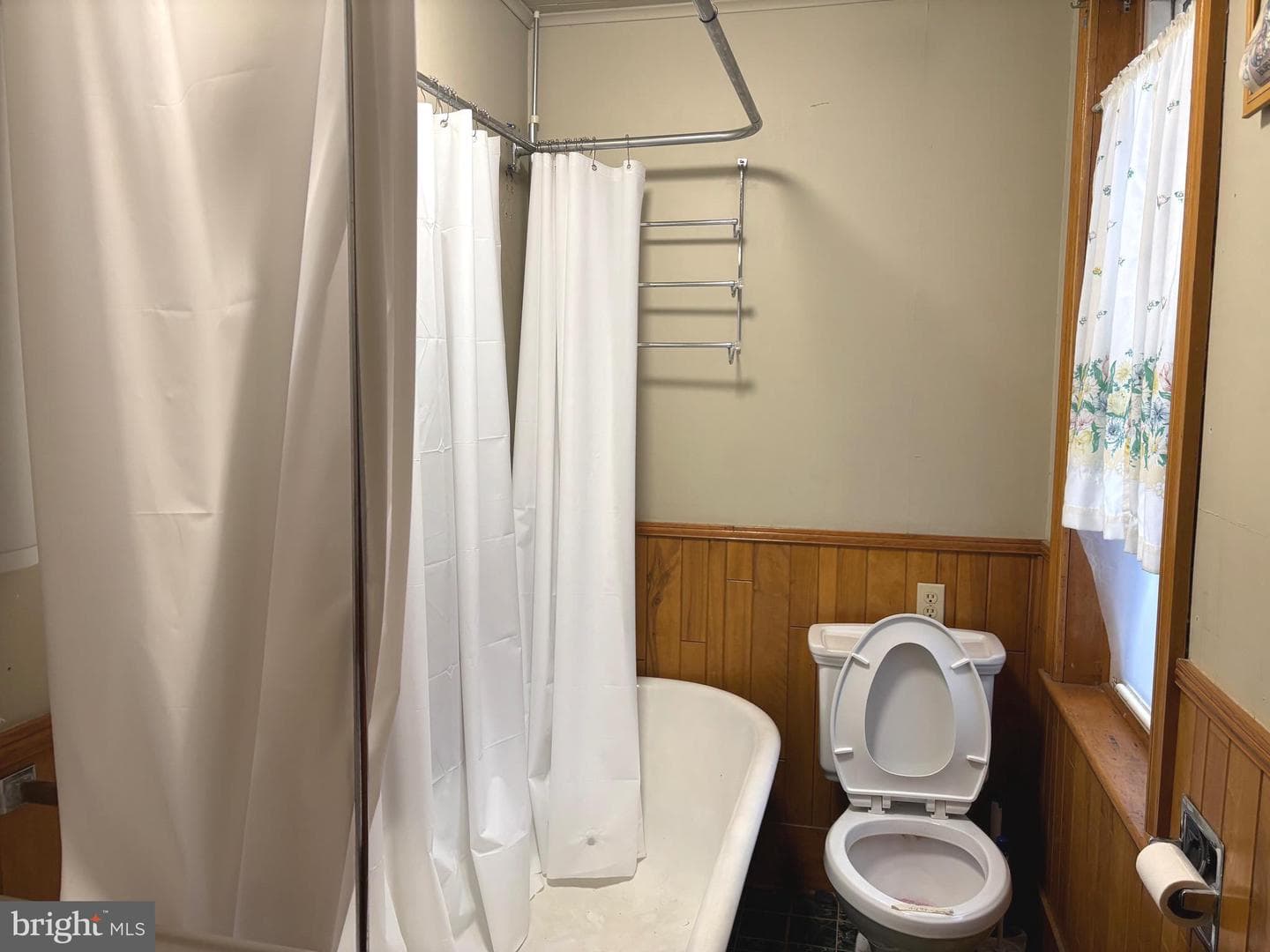 235 Chestnut Street photo 14