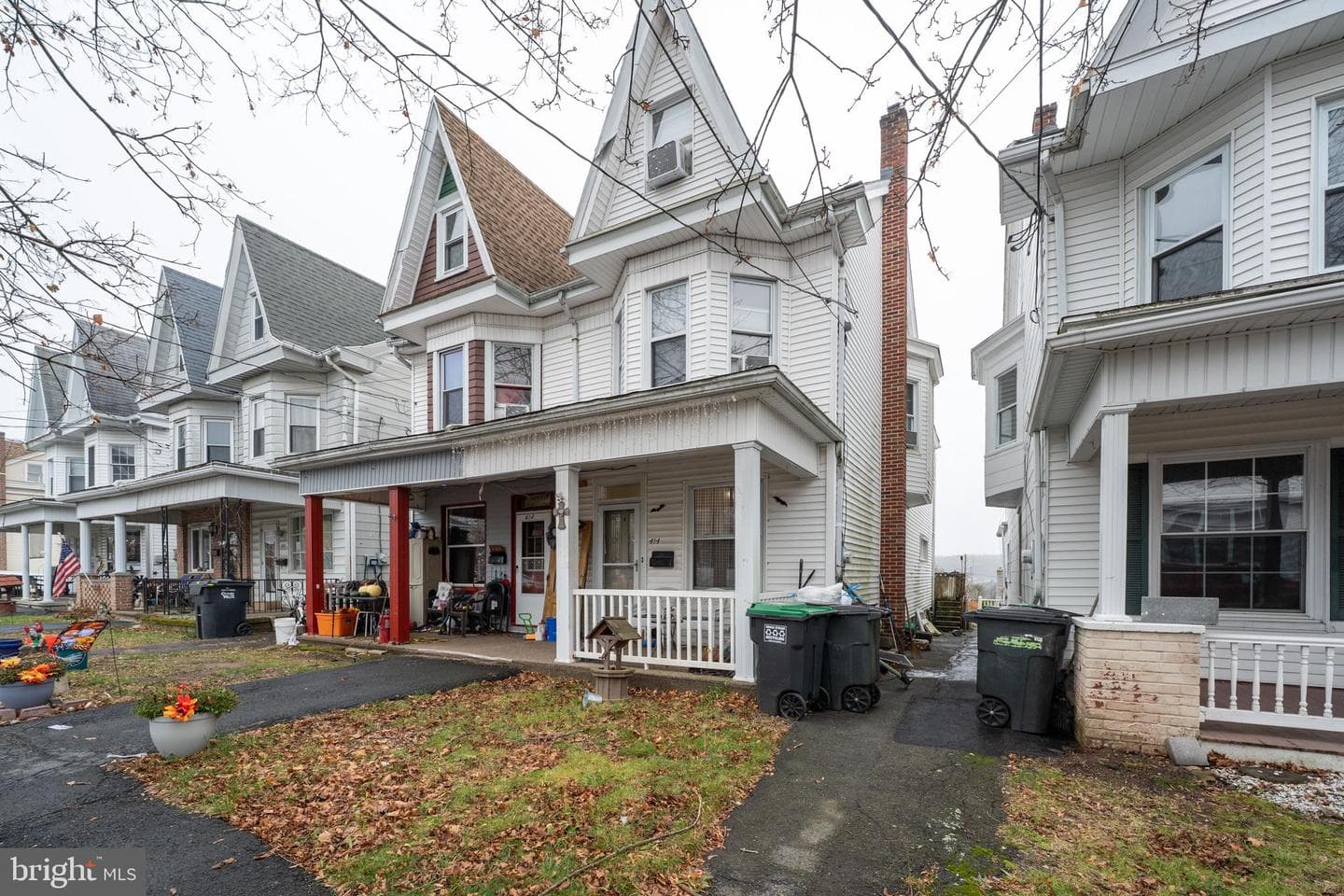 414 W Washington Street photo 2