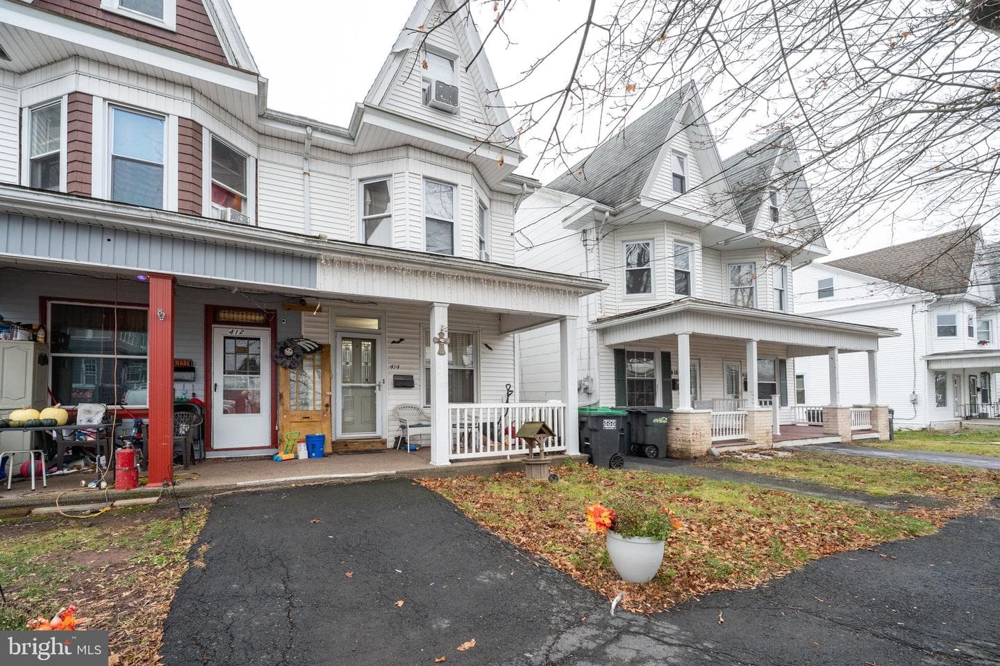 414 W Washington Street photo 3