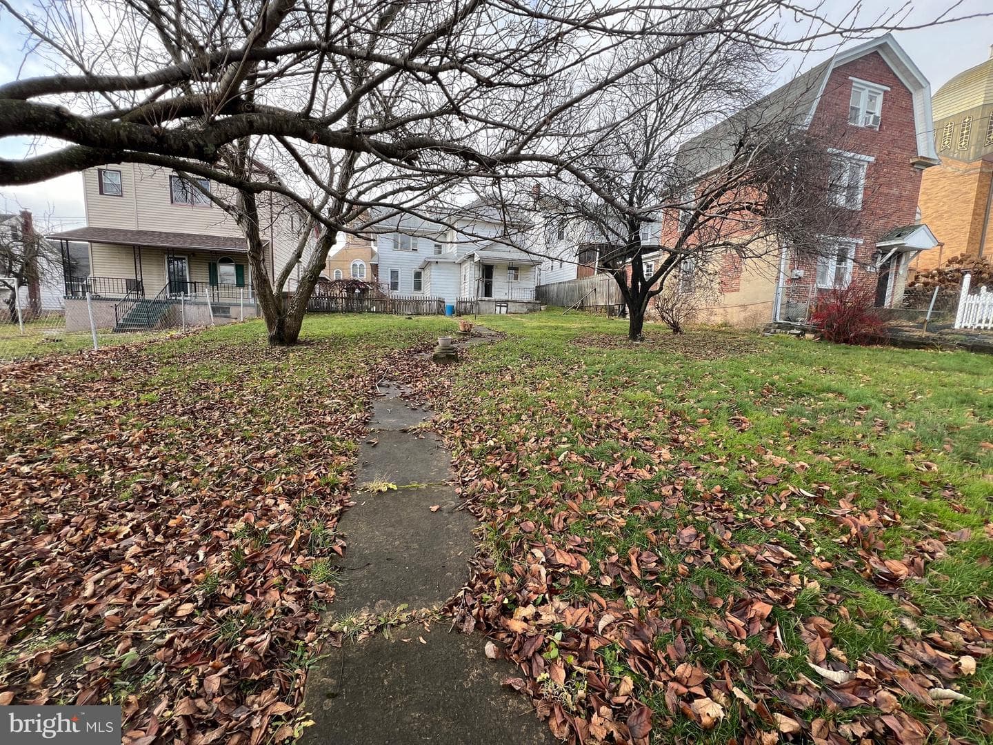 405 N Front Street photo 5
