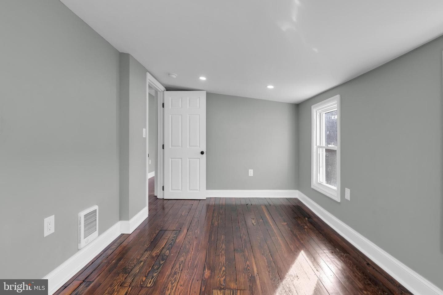 504 Pine Street photo 19