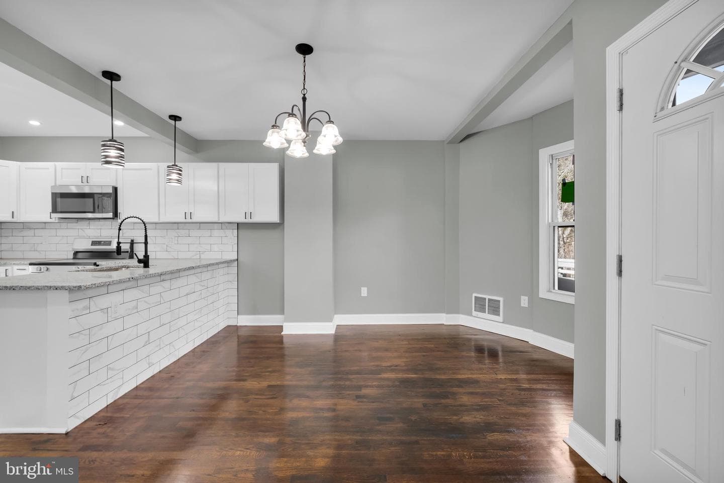 504 Pine Street photo 3