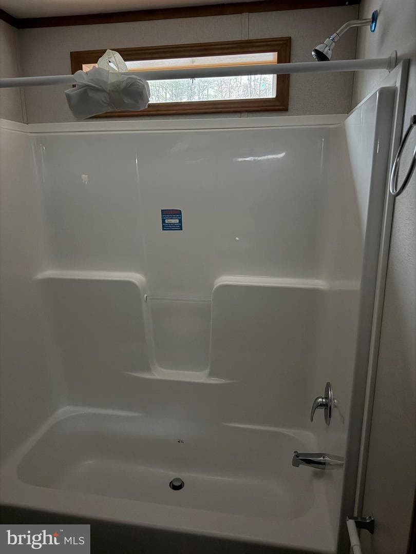 6 Fidler Court photo 12