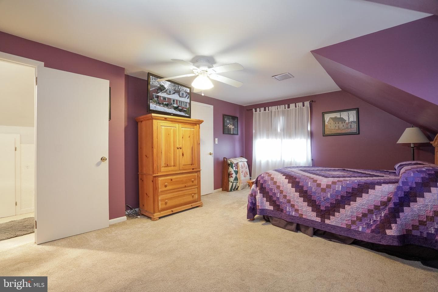 120 Ave E photo 51