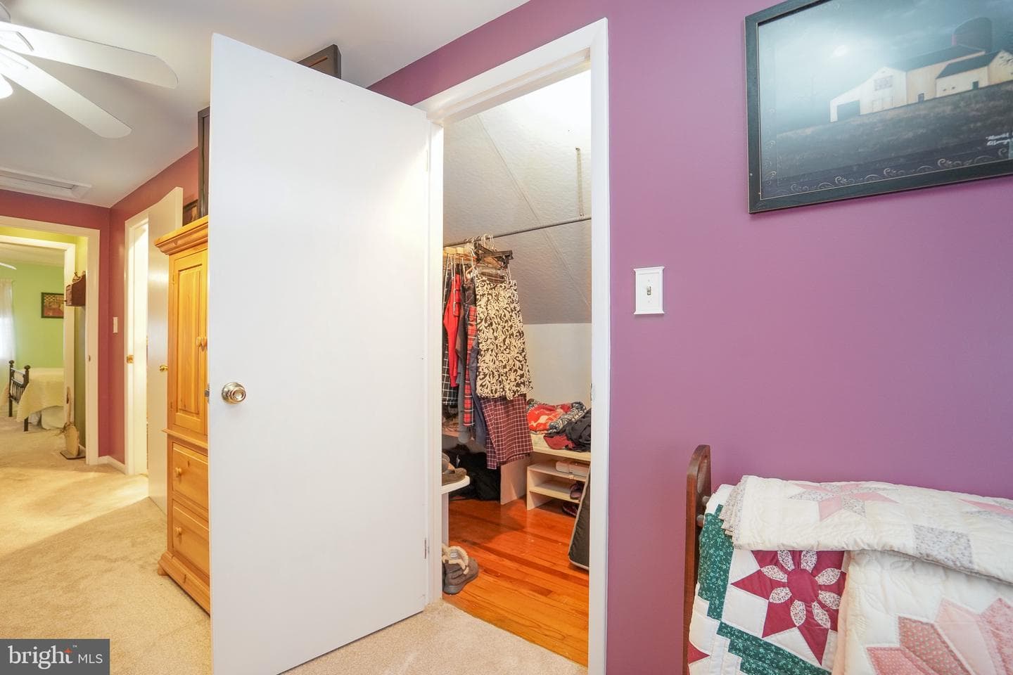 120 Ave E photo 54