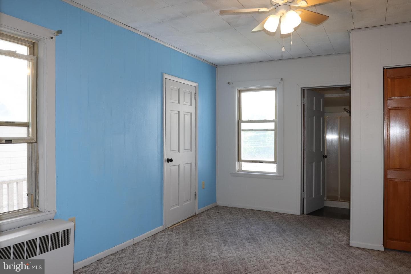 305 Dock Street photo 12