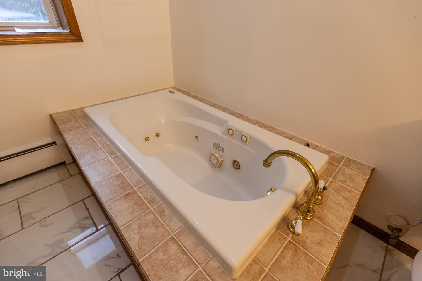 2406 Railroad Street photo 40