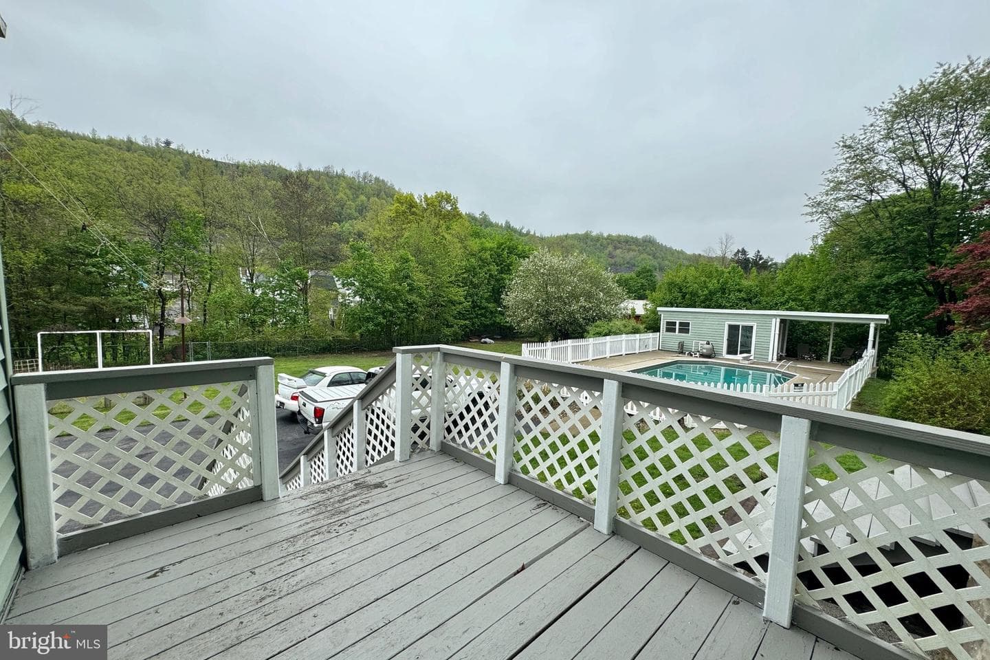 2406 Railroad Street photo 53