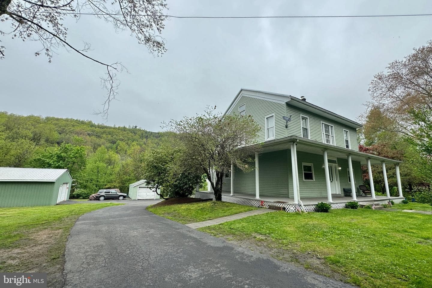 2406 Railroad Street photo 62