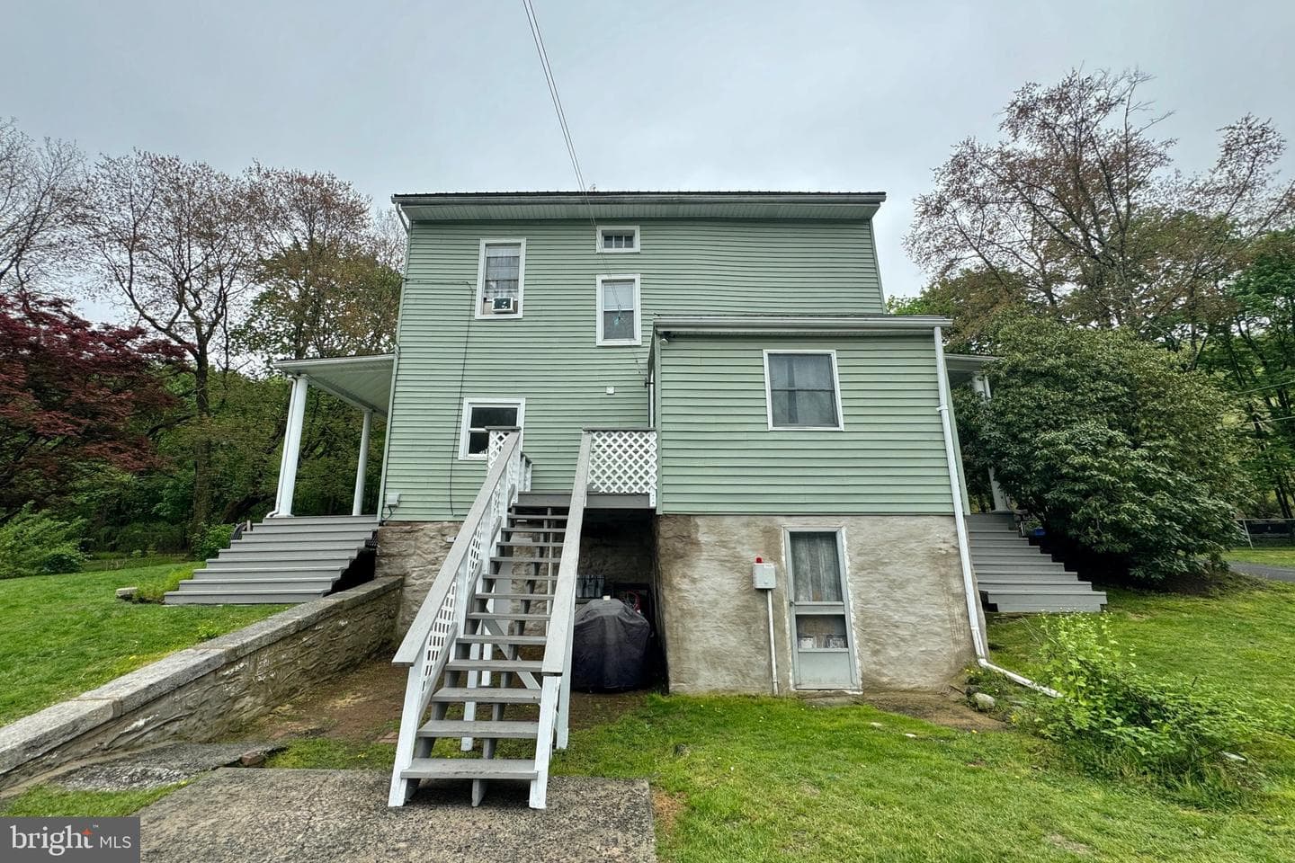 2406 Railroad Street photo 64