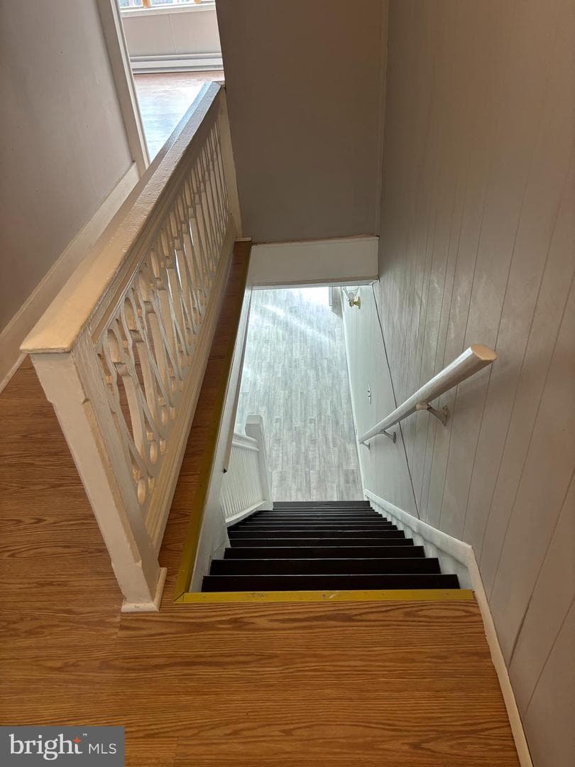 129 N White Street photo 13