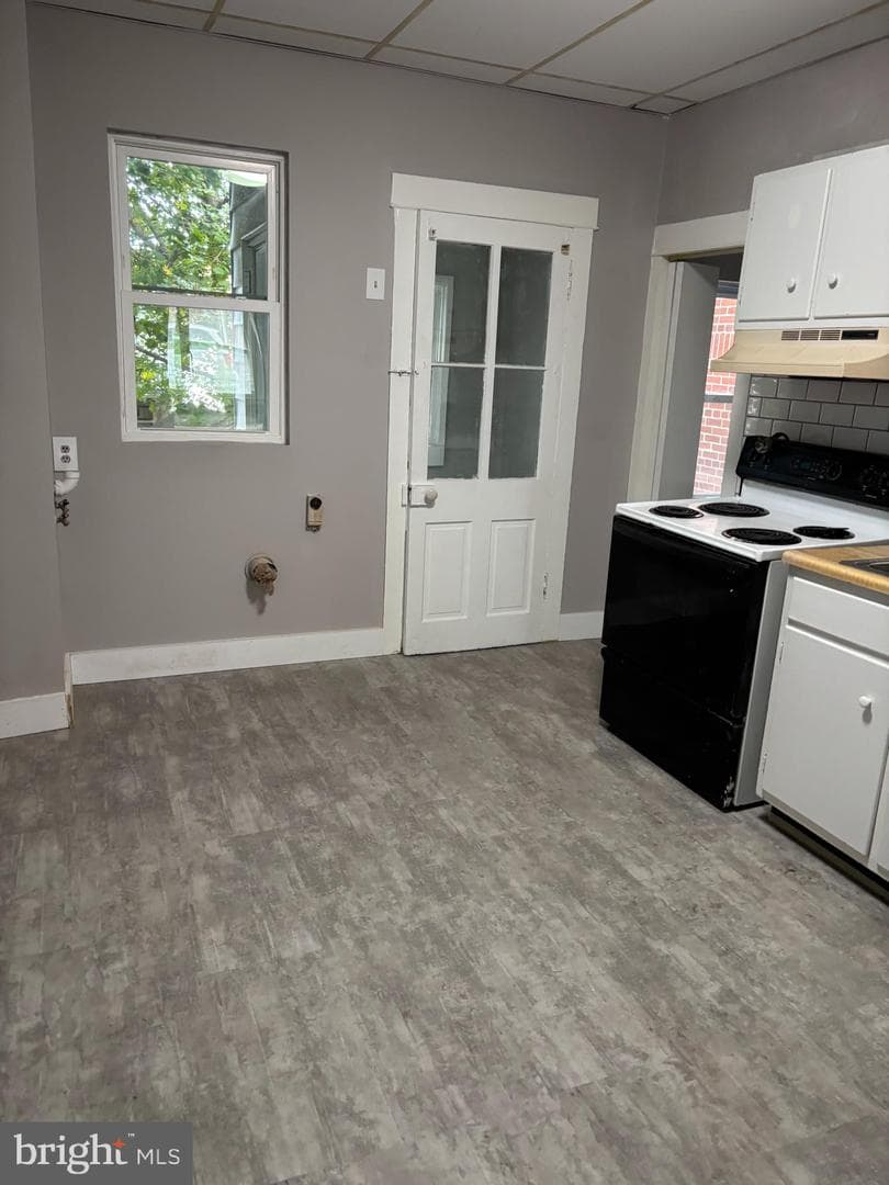 129 N White Street photo 9