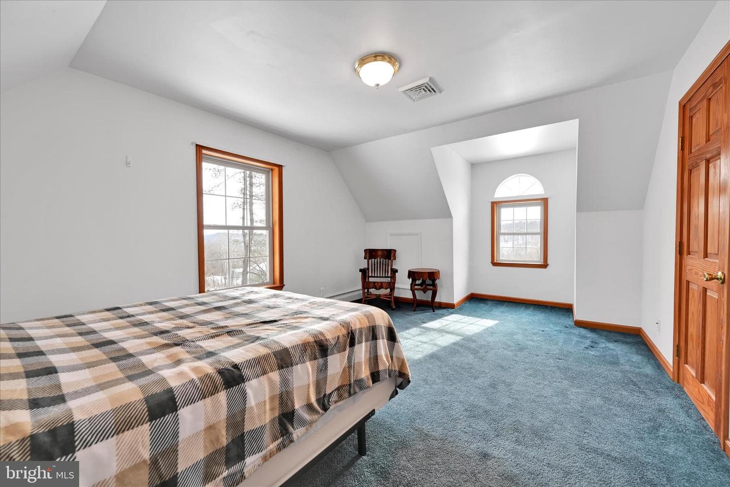 70 Oak Grove Road photo 30