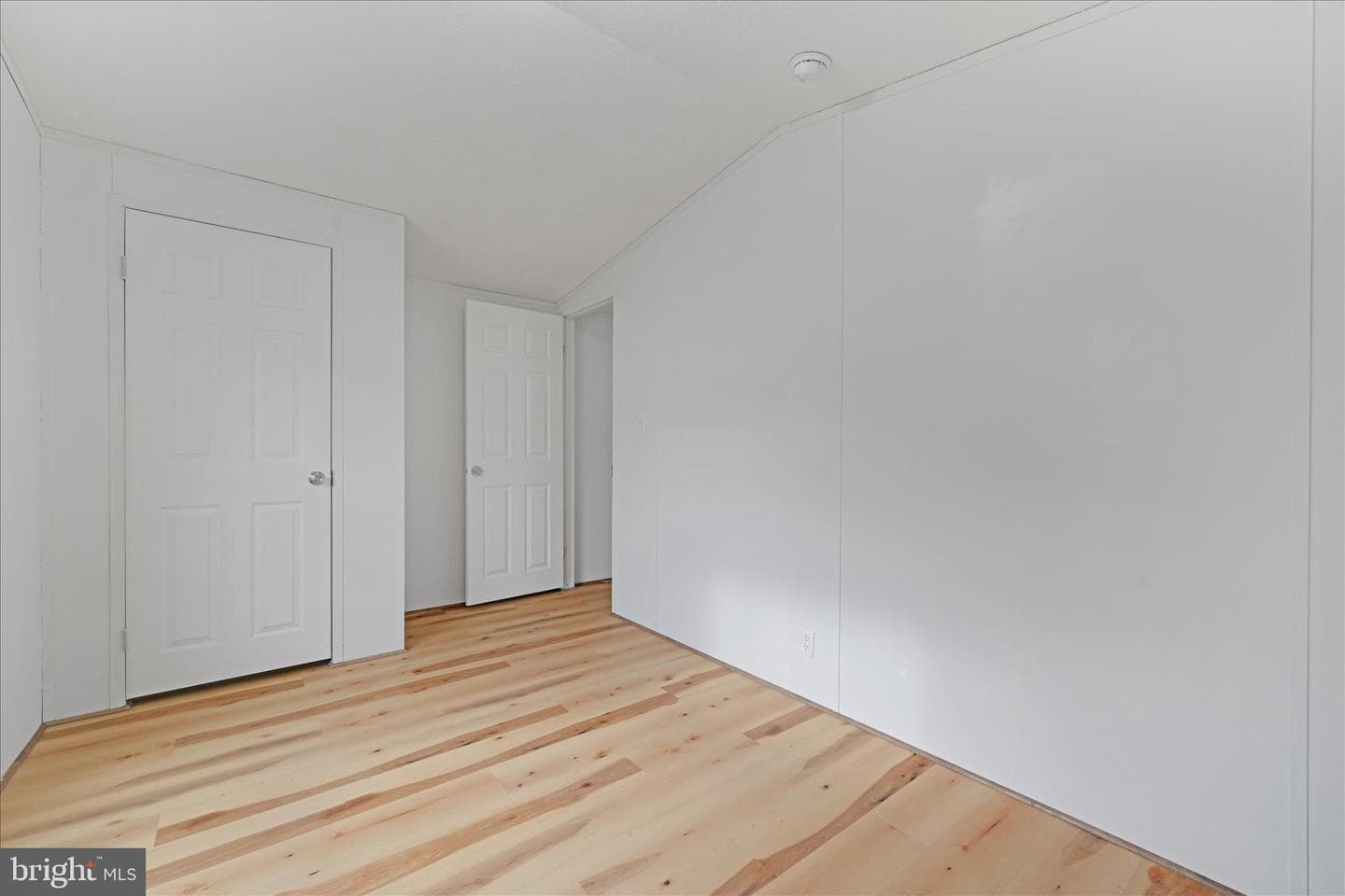15c Frieden Manor photo 17