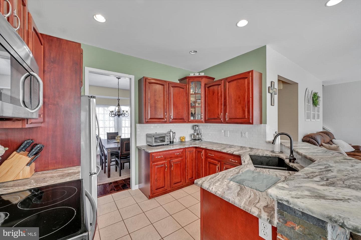 6 Jackson Road photo 4