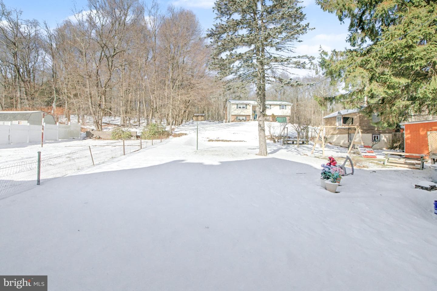 169 Weston Place photo 23